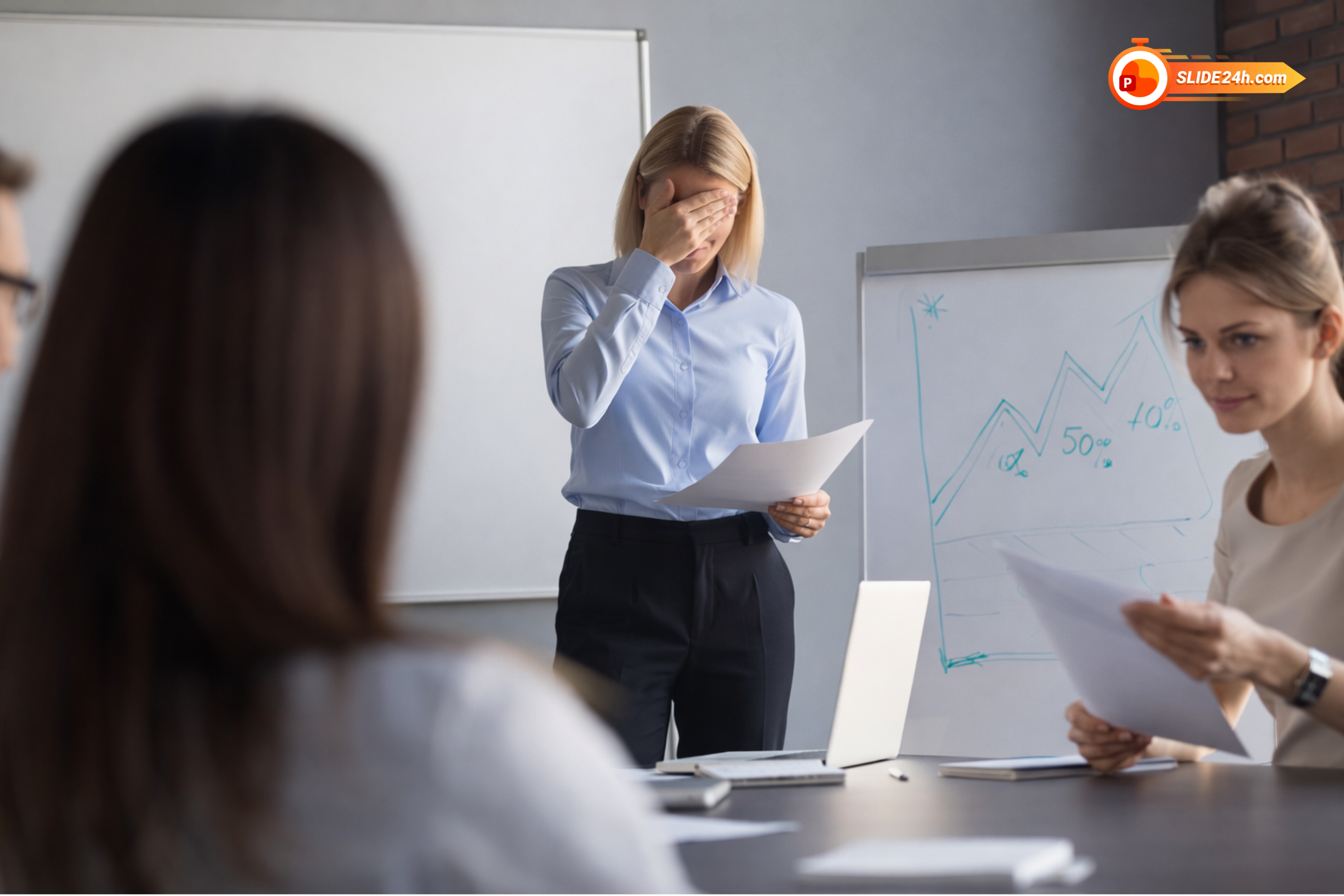 Cách giúp bạn bớt run khi đang nói
