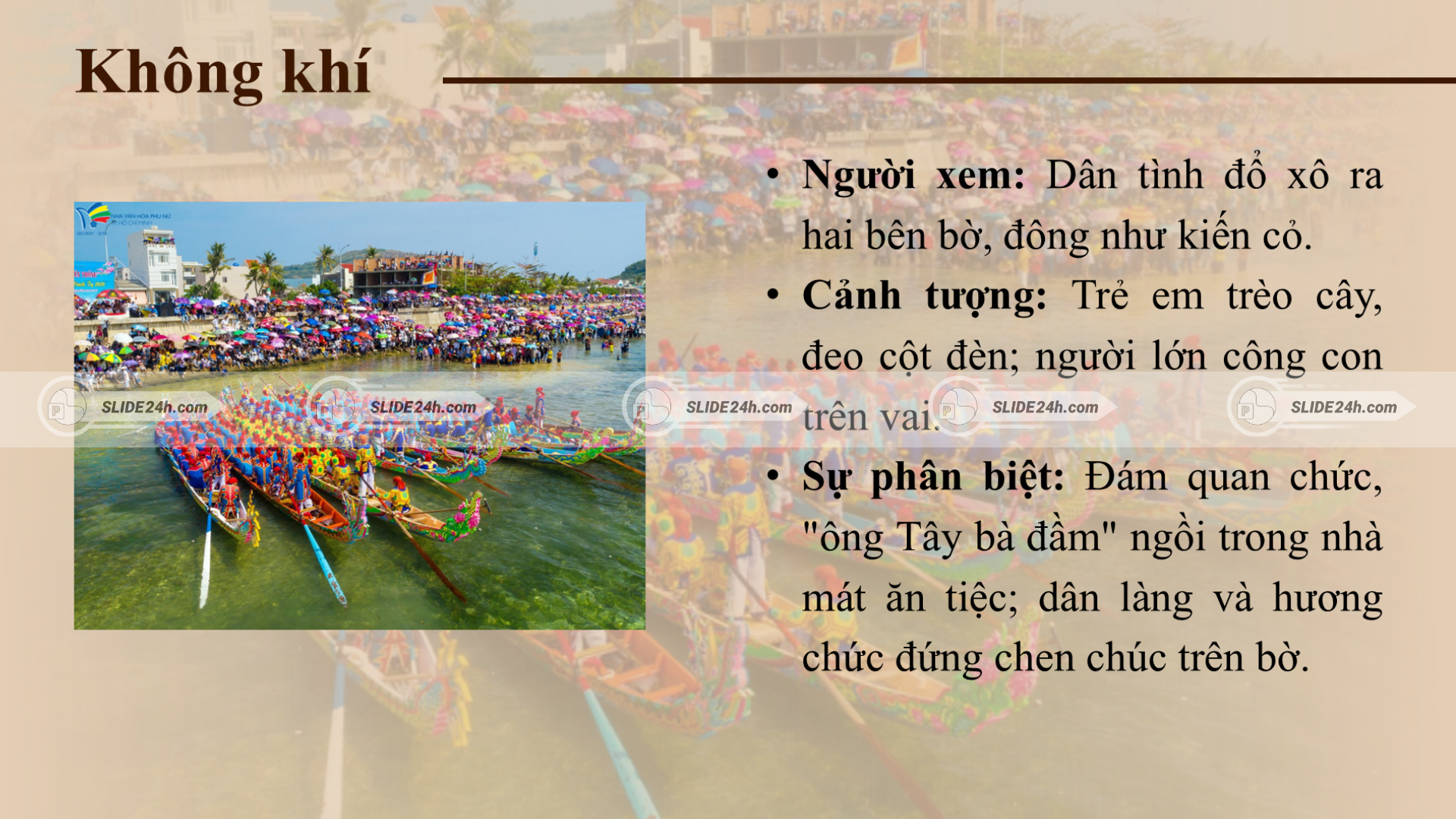 Không khí đua thuyền sôi động.