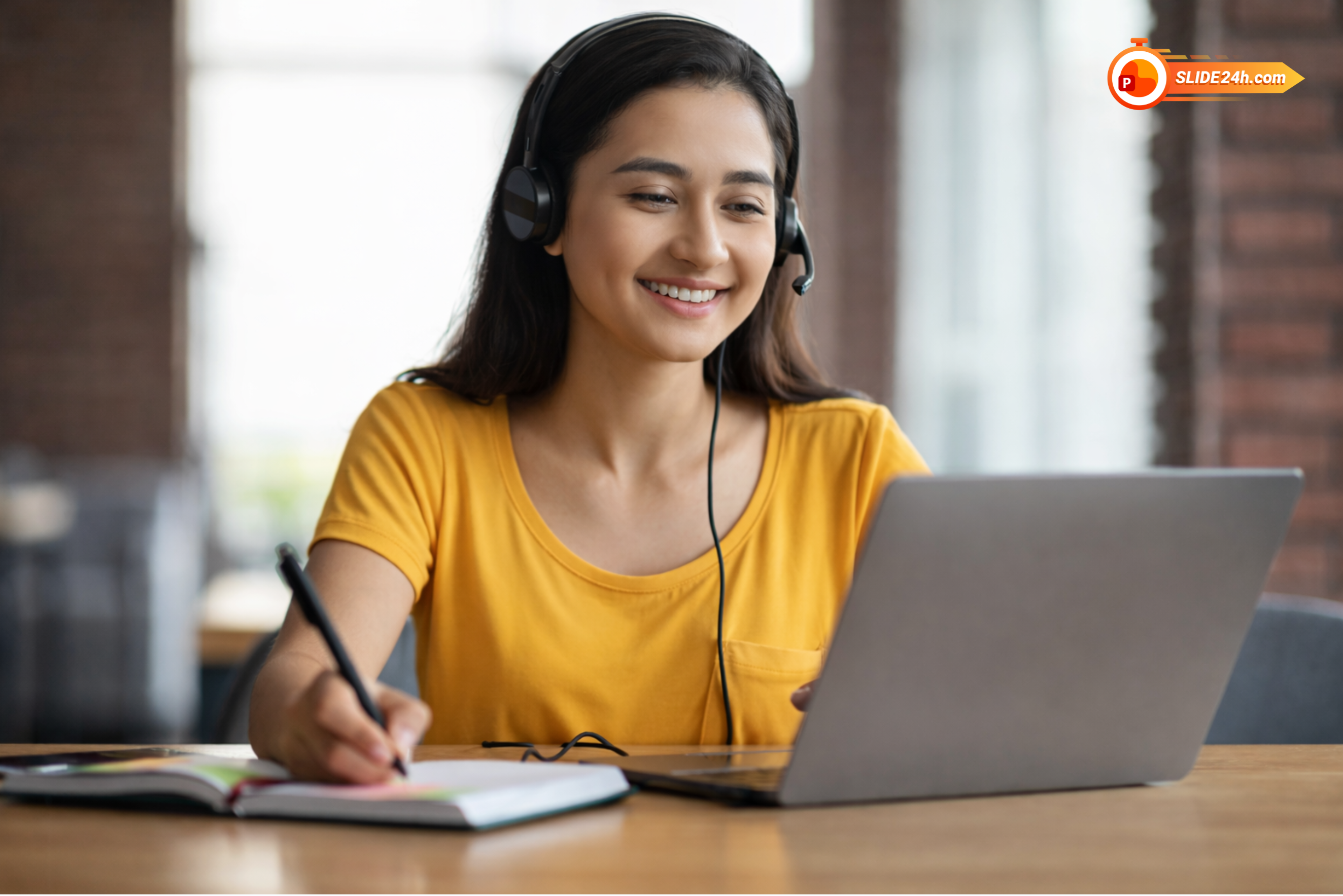 mẹo thuyết trình online qua thiết bị kỹ thuật và không gian thuyết trình